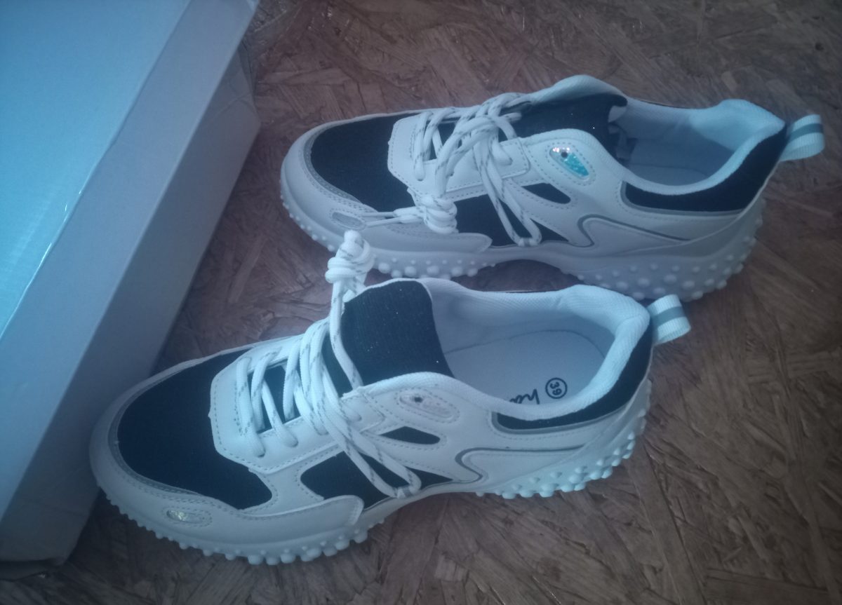 Buty damskie biało - czarne obuwie sportowe sneakersy r. 39