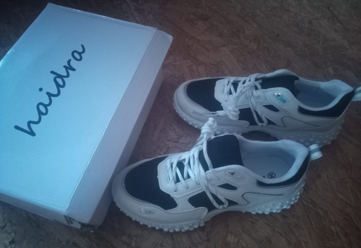 Buty damskie biało - czarne obuwie sportowe sneakersy r. 39