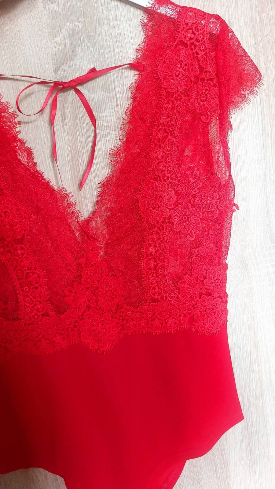 Body damskie czerwone koronkowe S/M