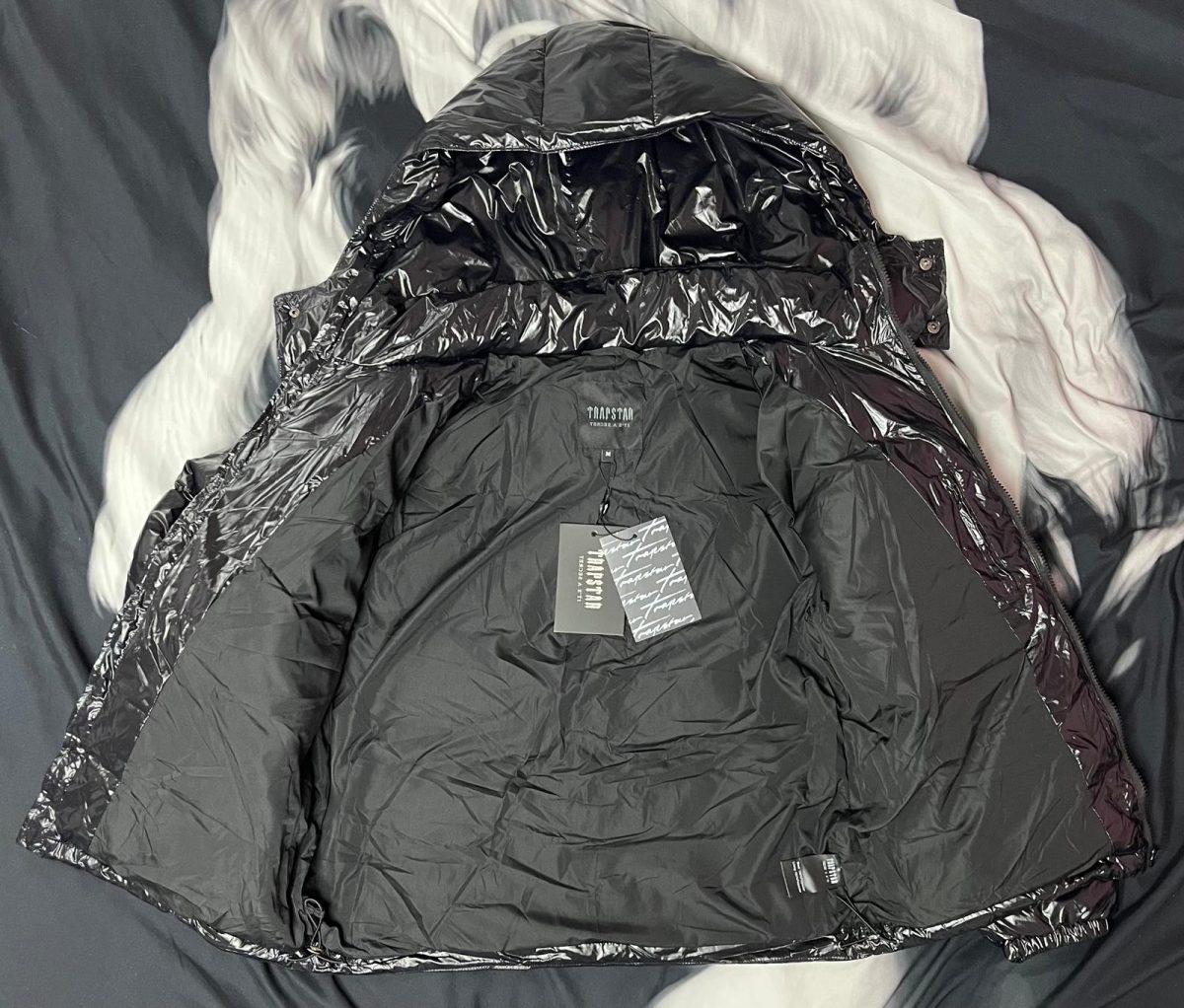 Kurtka Trapstar „Shiny Irongate Detachable Hooded Puffer” rozmiar M