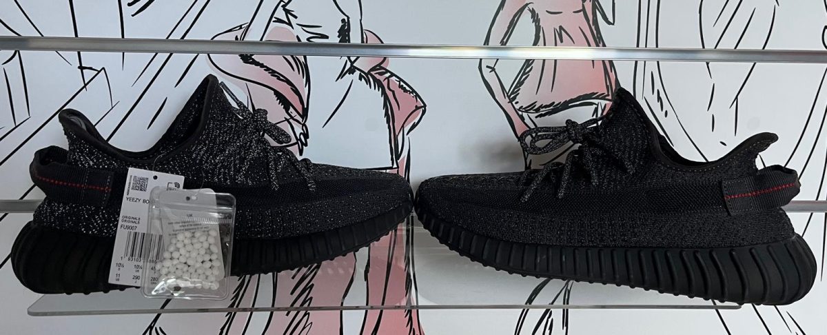 Adidas Yeezy Boost 350 V2 Onyx r45 1/3