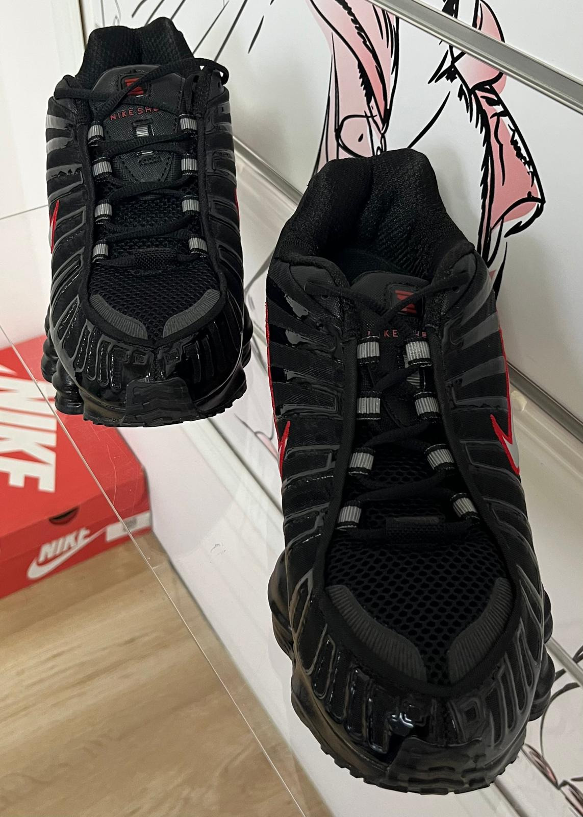 Nike Shox TL "Black/University Red" rozmiar 42