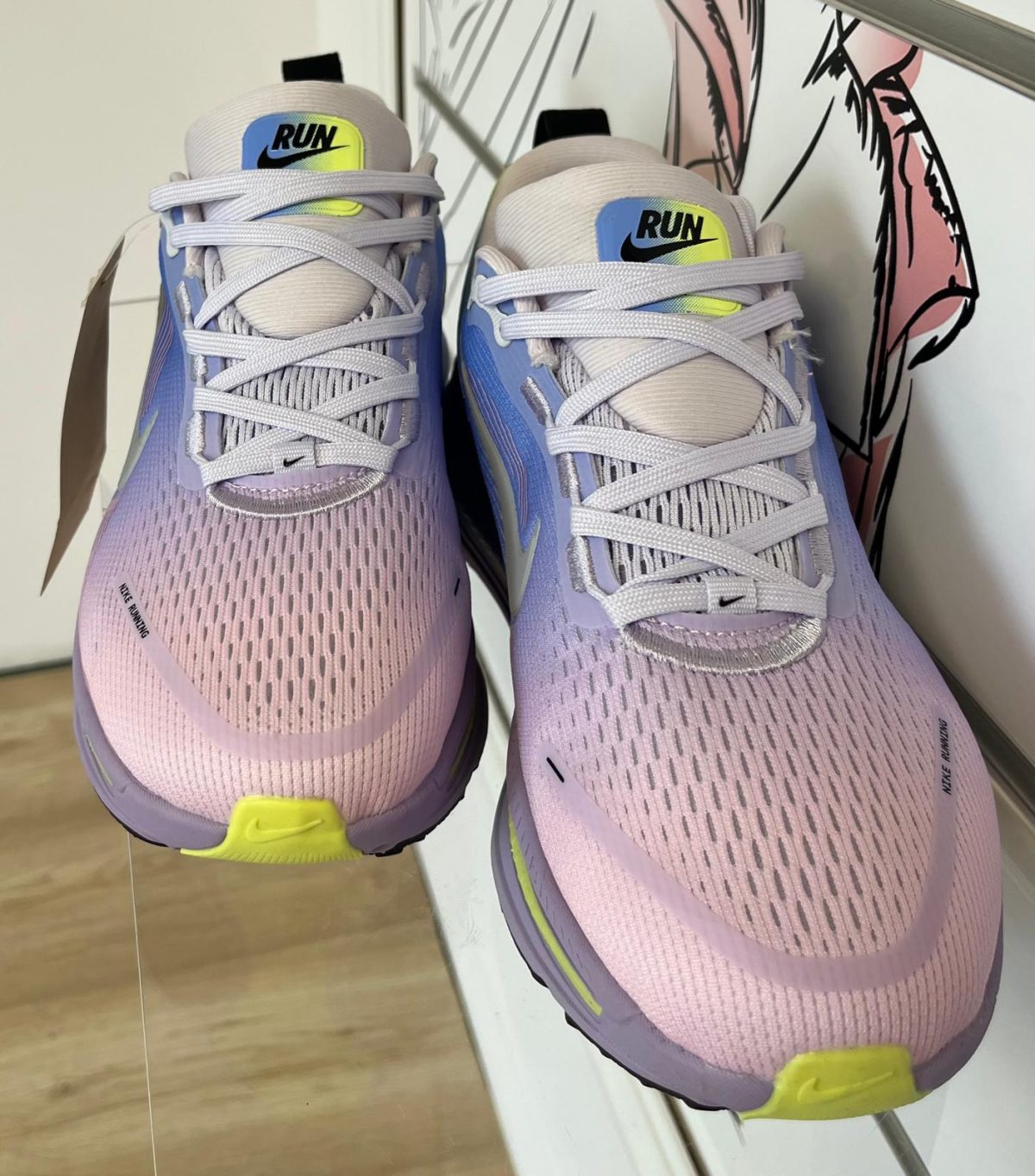 Nike Vomero 18 Amethyst Tint/Hydrangeas rozmiar 41